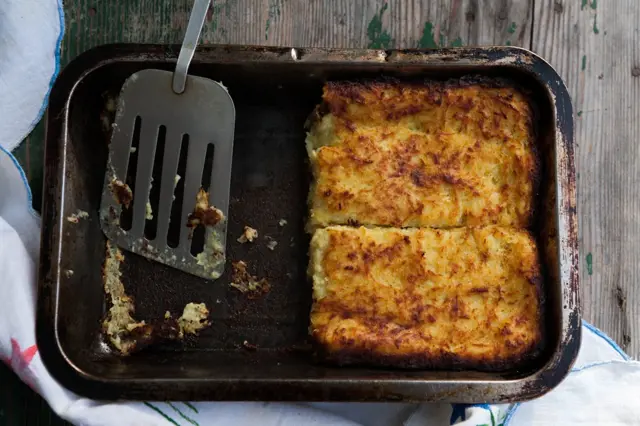 Baked zucchini potato cakes