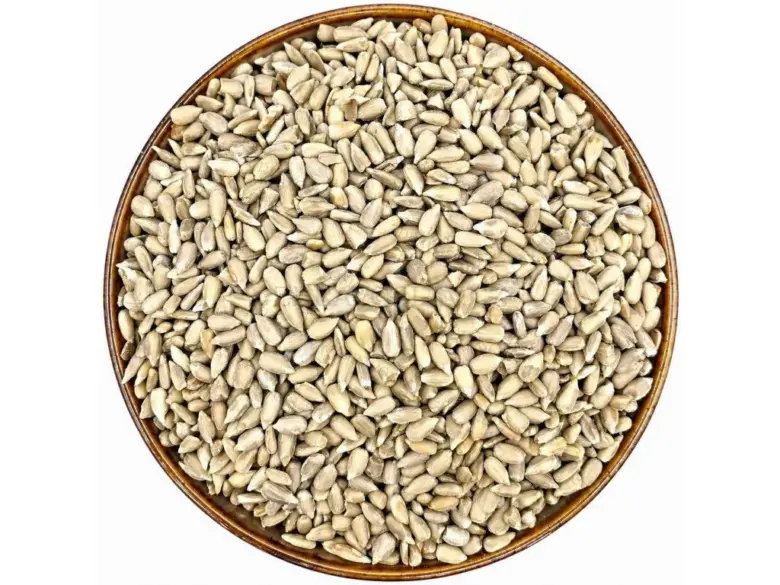Sunflower seeds in bowl
