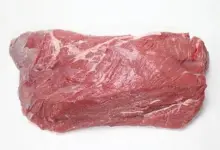 Surové maso na svíčkovou omáčku tradiční
